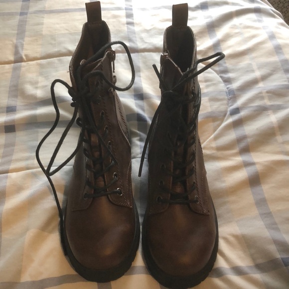 Kohl's Shoes Brown Combat Boots Poshmark